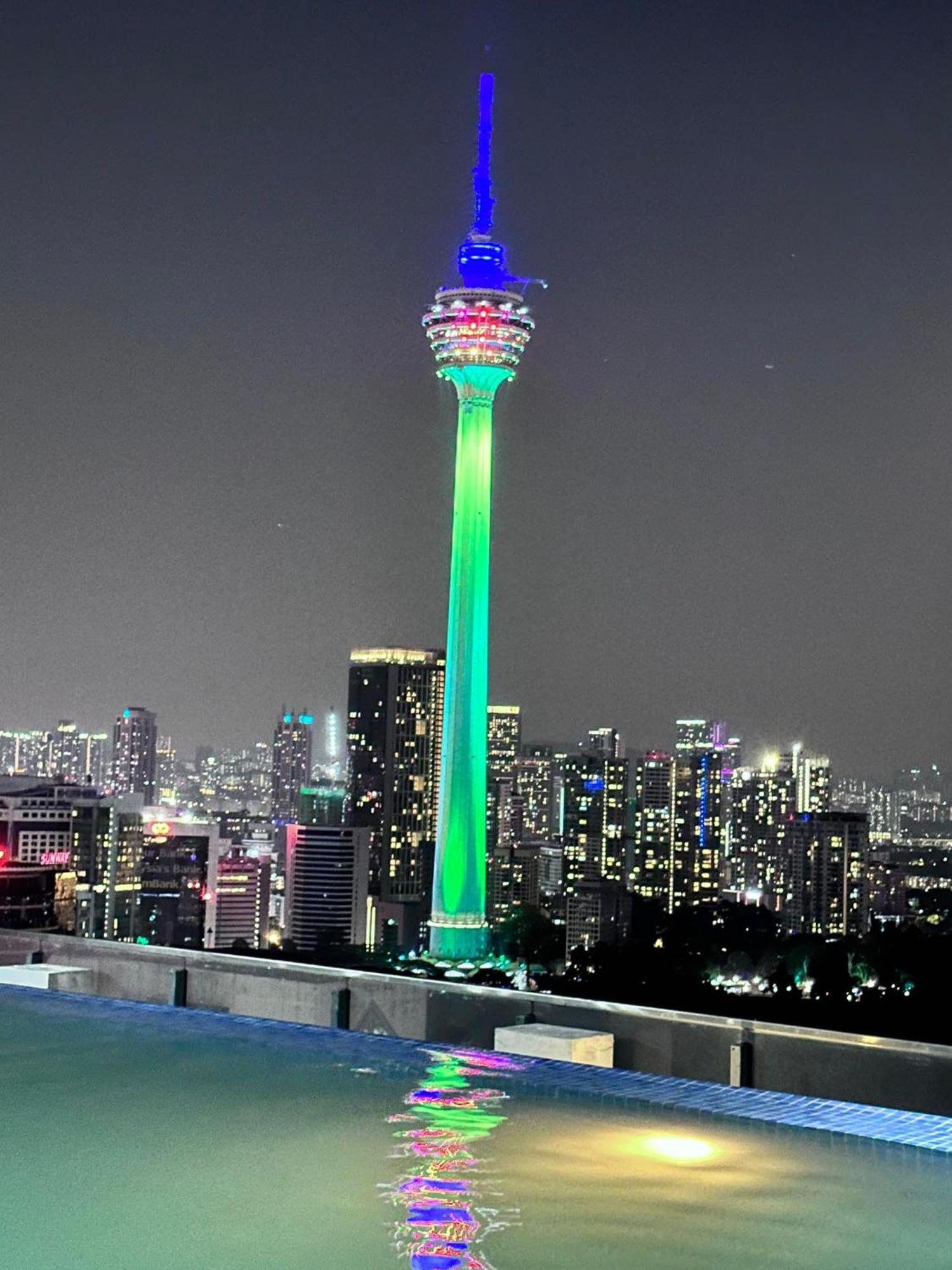 Апартаменты The Luxe Infinitum Klcc By Kl Malaysia Куала-Лумпур Экстерьер фото
